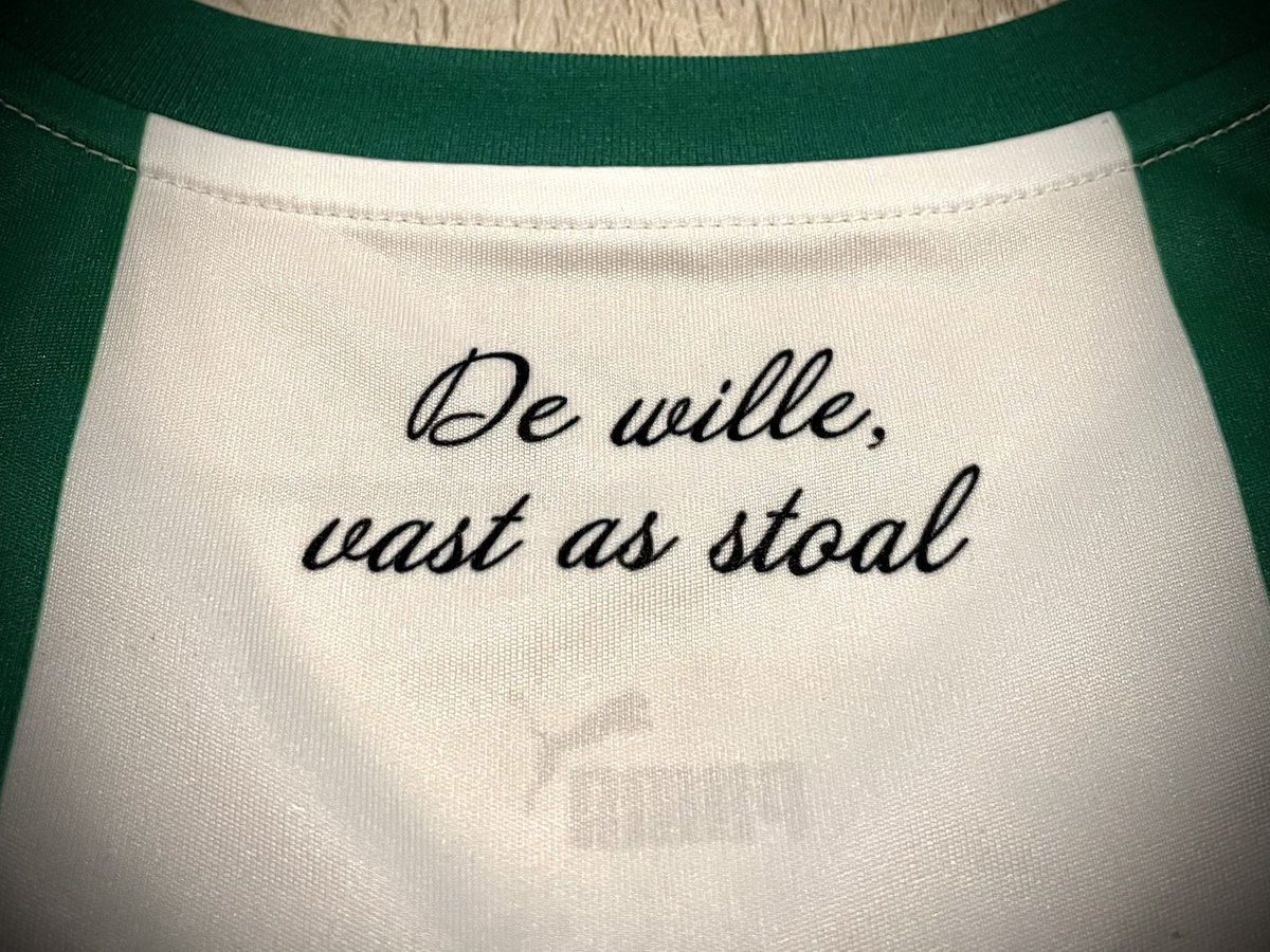EmielKetelaar's tweet photo. Bied mee op dit unieke @fcgroningen  shirt met handtekening van @ArjenRobben. De hele opbrengst gaat naar @KiKa8118 🧡. 
Please RT!

https://t.co/Jp0WZ8pGdf

@FCGroningen_SN @FCGroningen_EN @FCGroningen_JP @SVFCG @fcgroningen1415 https://t.co/8kc865ONzT