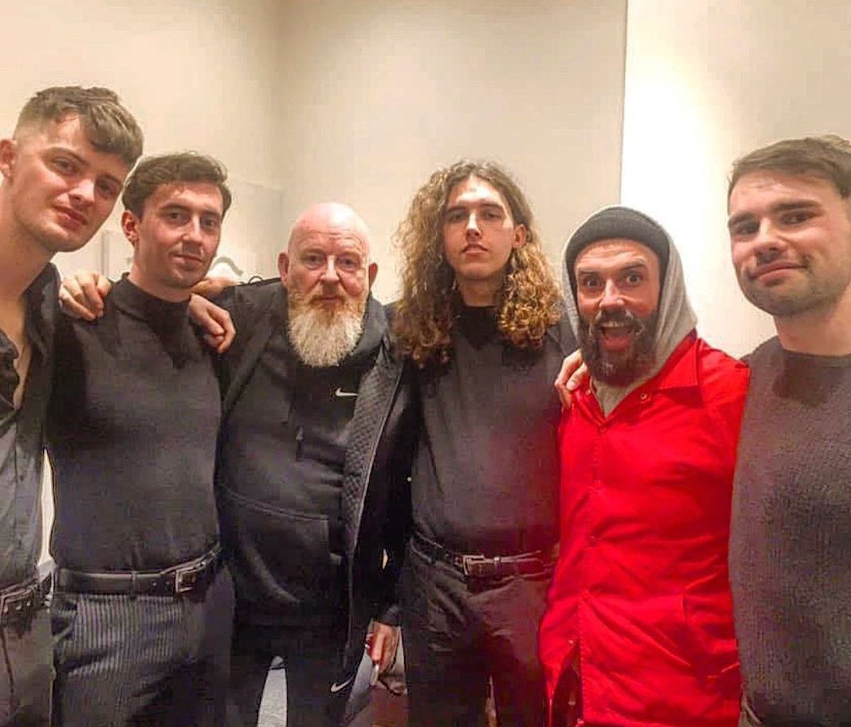 @its_Creation_Baby (@itscreationbaby) on Twitter photo Last March when Alan McGee interviewed <a href="/idlesband/">I D L E S</a> front man Joe Talbot at The Water Rats in London as part of the <a href="/TouraToura4/">Toura Toura</a> QnA tours and <a href="/daclockworks/">The Clockworks</a> performed live...... brilliant night, can’t wait to see these nights return.
#idles #joetalbot #theclockworks #touratoura Last March when Alan McGee interviewed <a href="/idlesband/">I D L E S</a> front man Joe Talbot at The Water Rats in London as part of the <a href="/TouraToura4/">Toura Toura</a> QnA tours and <a href="/daclockworks/">The Clockworks</a> performed live...... brilliant night, can’t wait to see these nights return.
#idles #joetalbot #theclockworks #touratoura