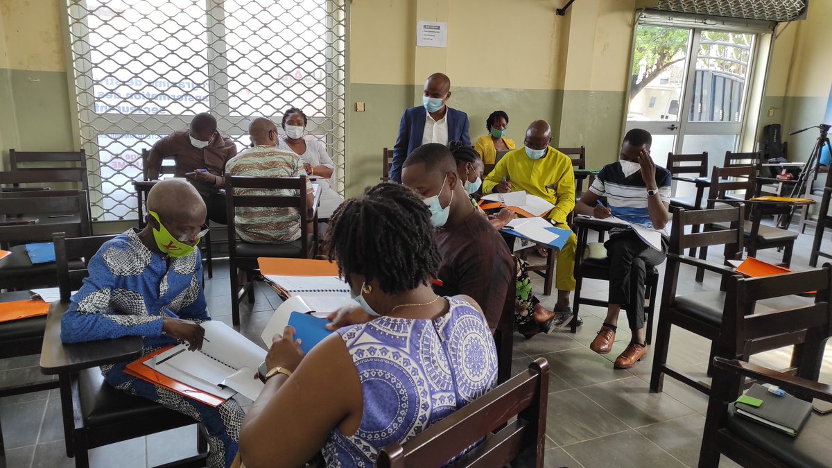 Première journée de #formation réussie avec une participation très active des responsable d'établissements de #soins de #santé privés au #Bénin
<a href="/gouvbenin/">Gouvernement du Bénin 🇧🇯</a> <a href="/USAID/">USAID</a> #mpmepe <a href="/dyvender/">Patrick VENDREDY</a> #BonneGouvernance #AnpmeBj #AnpmeBenin #PSSPBenin #PSHPA <a href="/AbtAssociates/">Abt Associates</a> #Developpement #Management