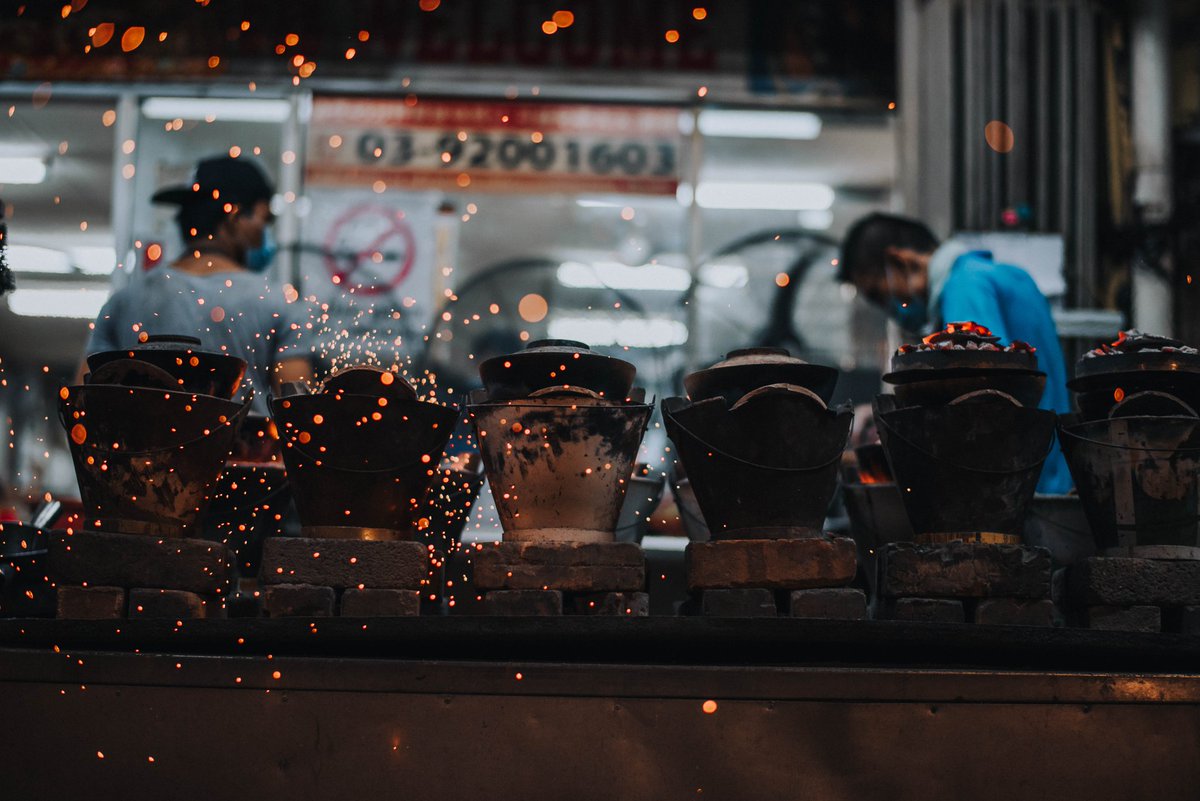ShsendranG's tweet image. yesterday my dinner was filled with spark 💥🥘
#spark #sparkfire #streetphotography #photography #street #art #photographer  #foodporn #malaysianfood #foodpornmalaysia #klstreetfood #explorekualalumpur #foodphotography #foodinstagram #nikonphotography #nikon #nikonmalaysia
