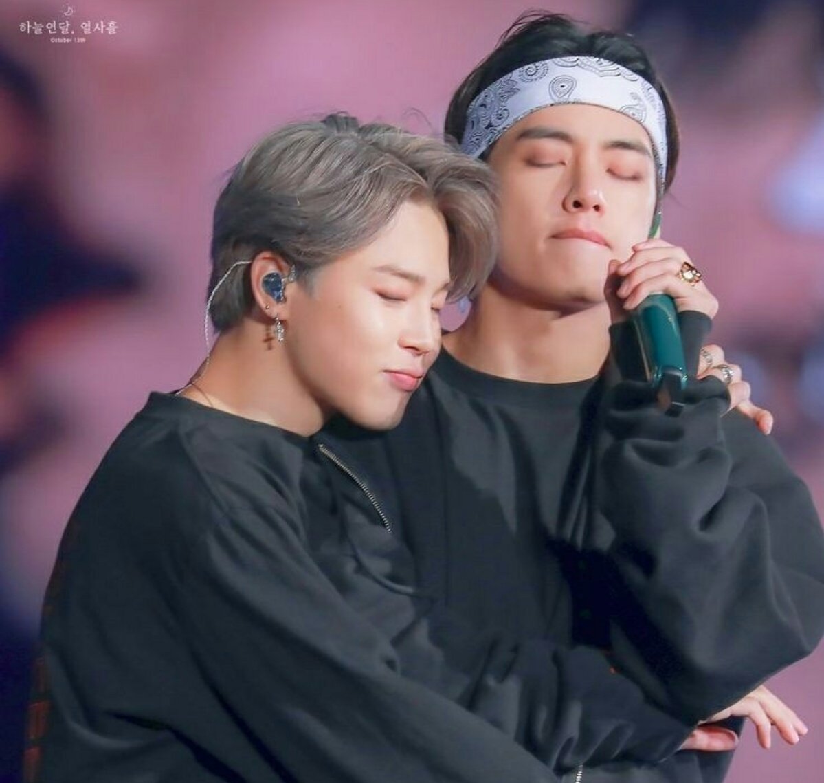 私は忙しいんだ✧|🥱ily BTS,shut up tweet media