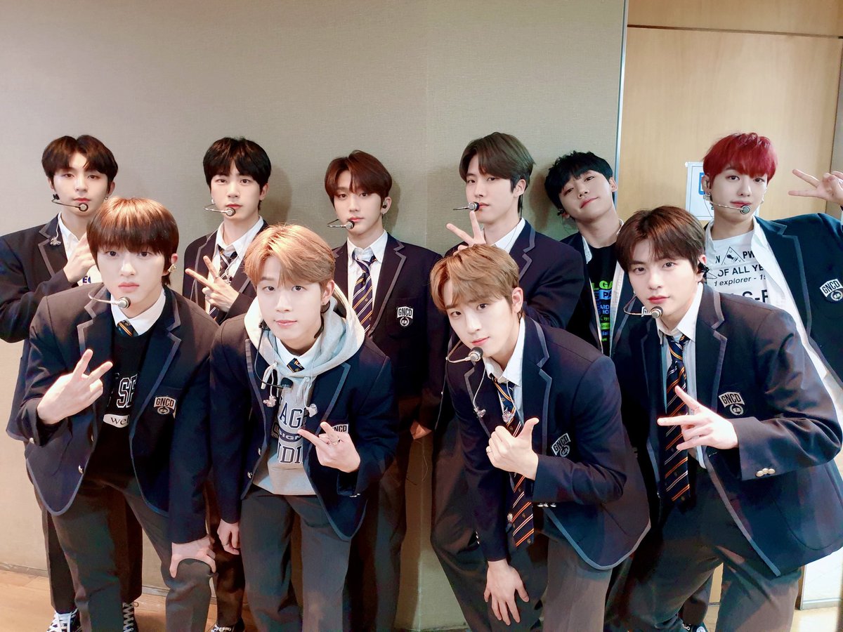 GoldenChild's tweet photo. [📸] 210304 Mnet #엠카운트다운🐺💙

지친 오늘에 청량한 숨을 불어넣은 브리드💙
니스들 마음에 경보를 울리게 한 으르렁🐺
거센 소용돌이를 일으킨 골차의 온도차🌪
우리 골든차일드는 다 잘해요 정말🥺👏❣

#GoldenChild #골든차일드 #YES
#Breathe https://t.co/VtuO89WNWb