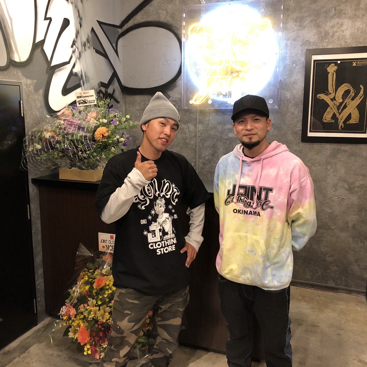 336Gentleman's tweet photo. 襟元がしっかりで定評のあるjointさんが北谷のデポアイランドに出来たから遊びに行きました！！相変わらずデザインと襟元がしっかりして店員さんもイケメンでした😊✨ https://t.co/36SMtDnVeY