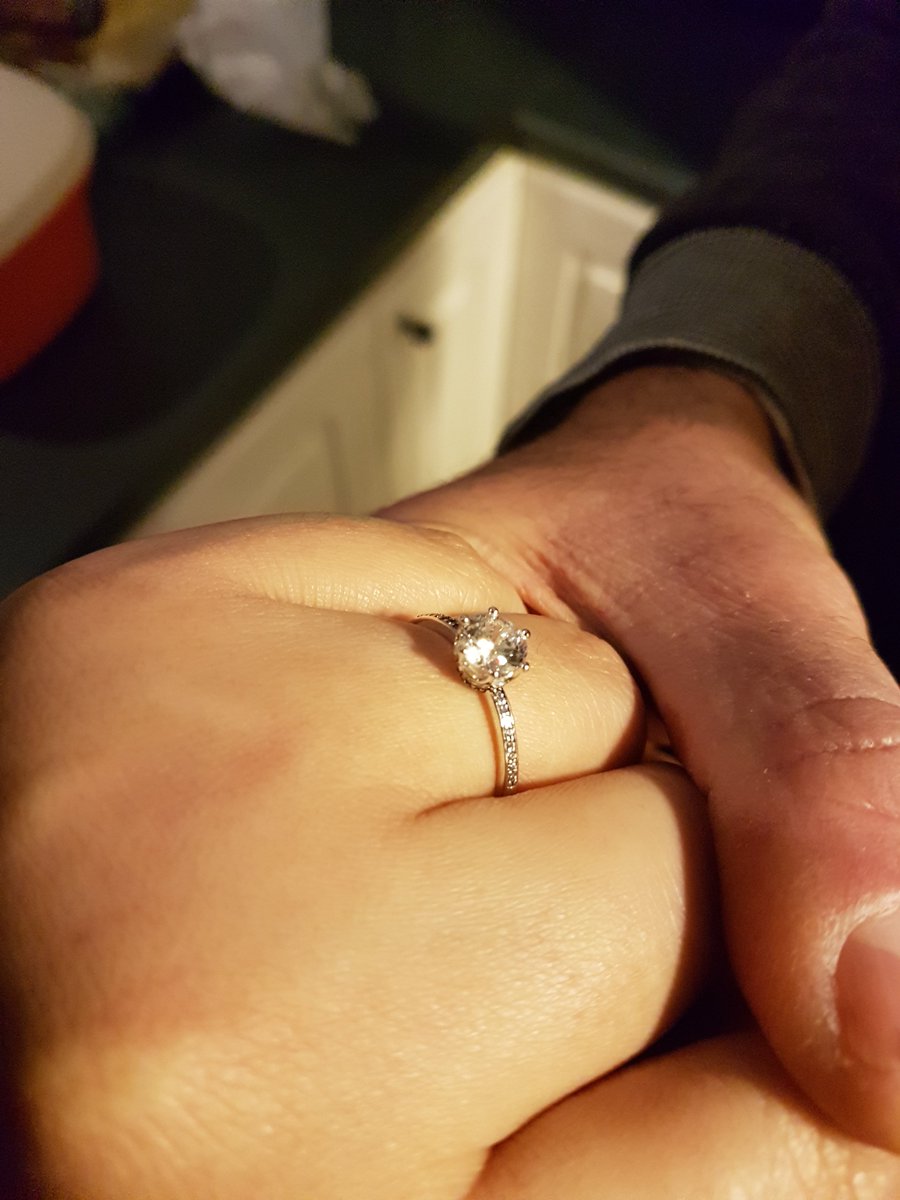 KPB Frelissimo #SNK Shill Commentator tweet media