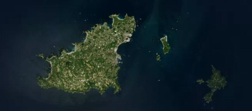 Saint Peter Port, Guernsey is Flying, get in there now!!!! #Earth2  Use 5% back Code: 7OT8RCX5JY and drop us a message!! #MoveFast #E2