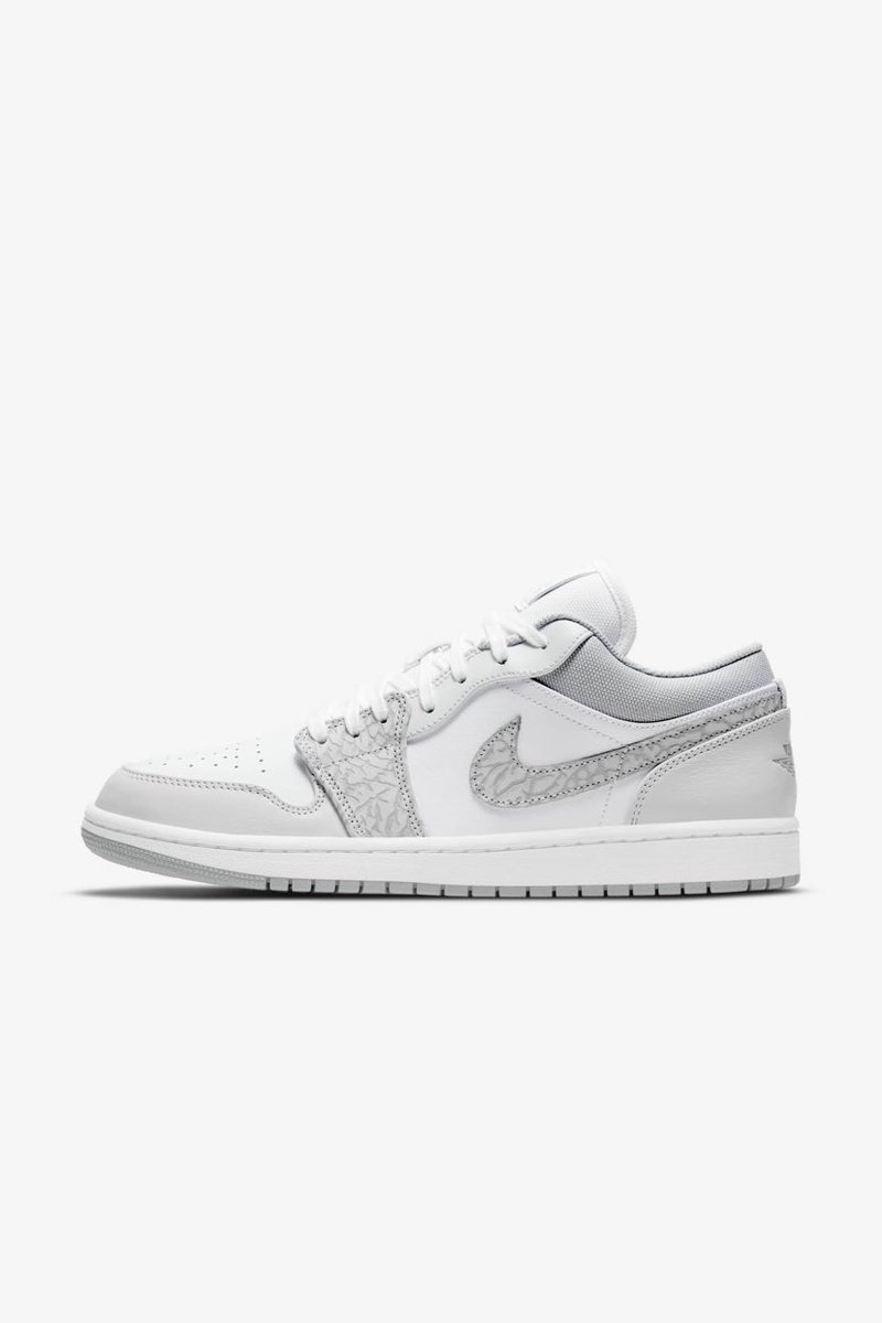 Jonathan1308SC's tweet photo. Via Nike SNKRS: https://t.co/NSh94kgvw8 https://t.co/9yTp5BPGuI