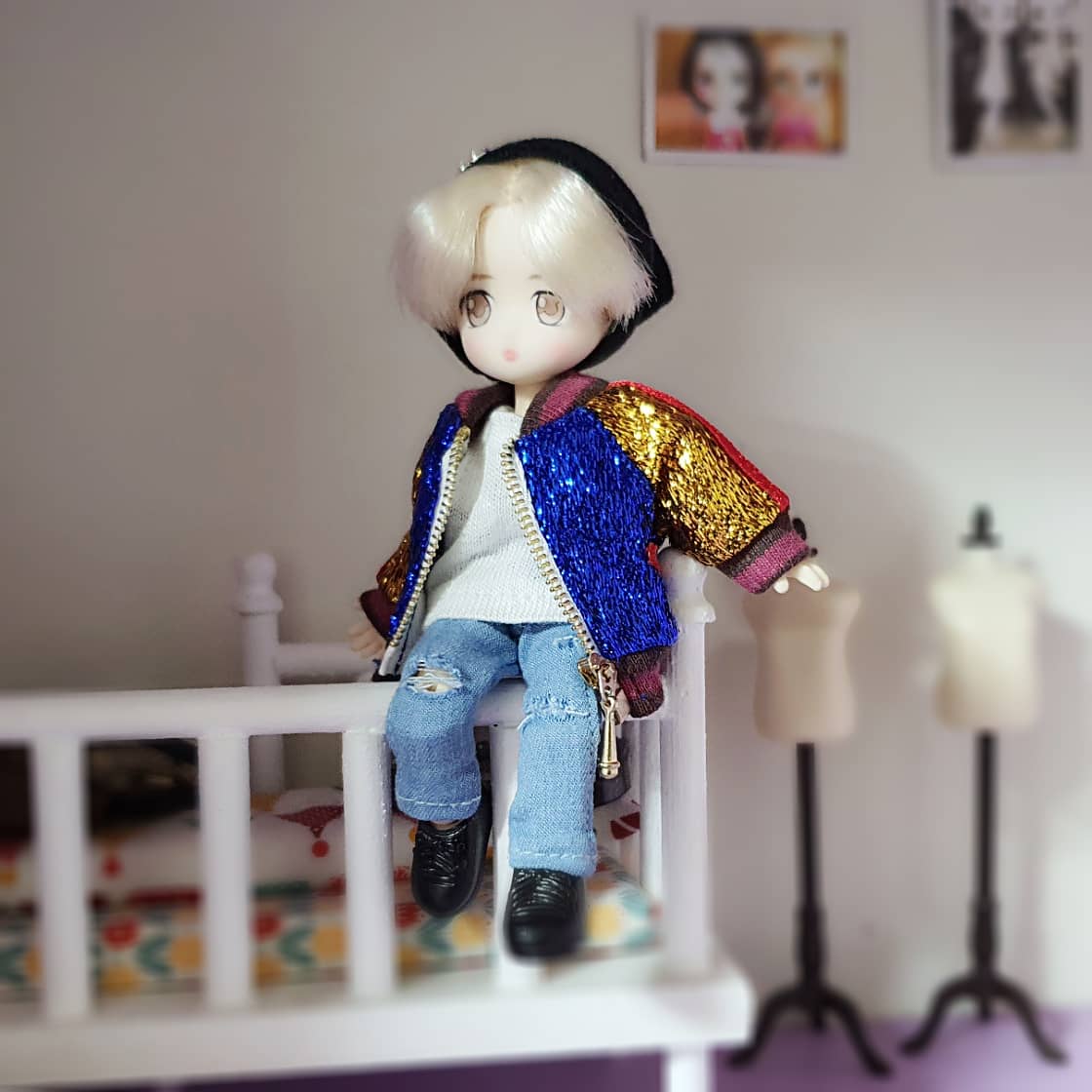 7266's tweet photo. ♡뒷태가 아찔~~~~😍
#DNA 뮤비점퍼 @BTS_twt
#오비츠11
#obitsu11 #ob11 #obitsuclothes
#jimindoll #jimin #mattelbts #btsxmattel #dolloutfit #dollclothes #mattel #btsdoll #인형옷 #인형옷만들기 #방탄인형 #방탄인형옷 #메이의인형옷 https://t.co/VoNbXK6ZUM