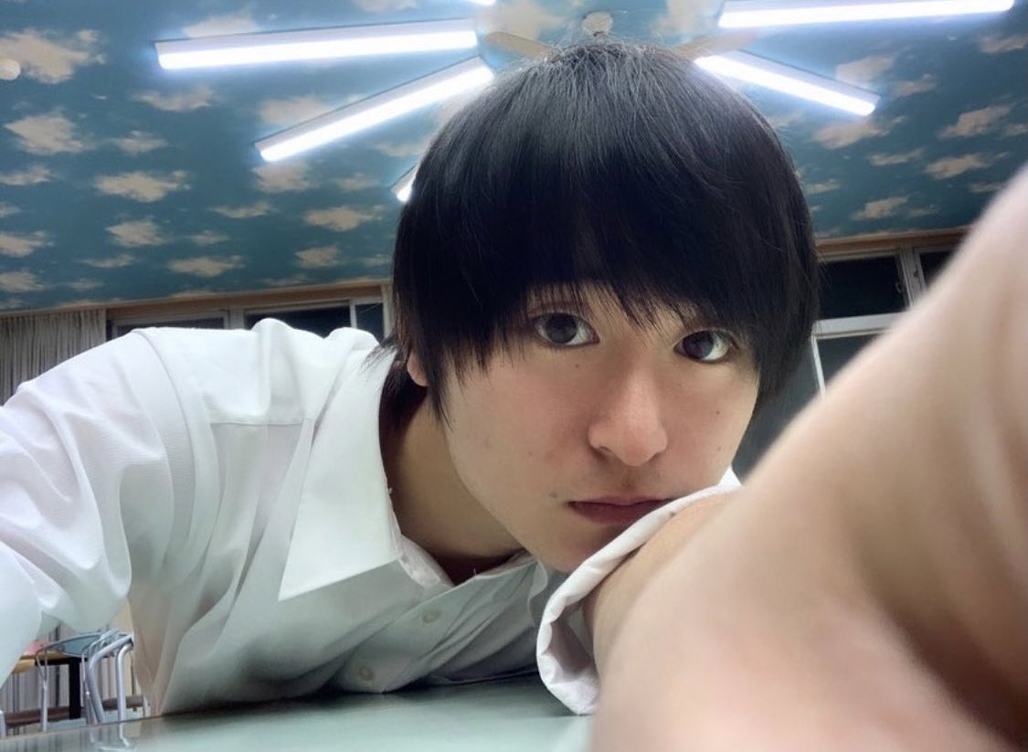 تويتر ふぁるかの下僕 على تويتر 遠藤さくらの従兄弟と西野七瀬の兄 Dna強すぎて草 T Co Gl9exgxz0q