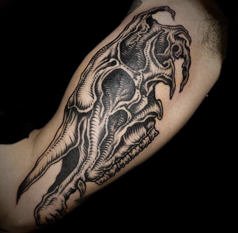 Drawn on skull by @rafeldelalande contact us to book for when the shop reopens in April #london #skull #sevendoorstattoo #blackwork #pdxtattoo #blackandgrey