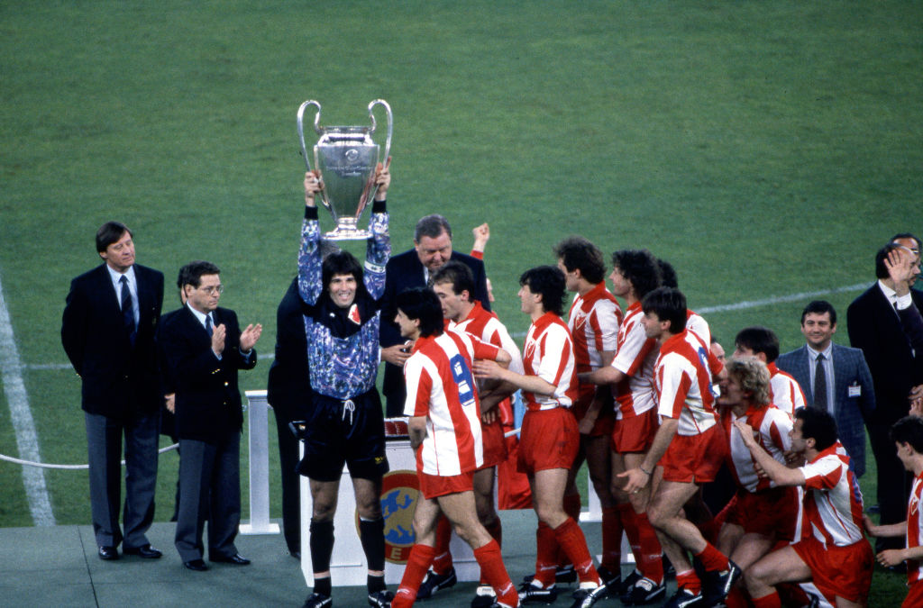 UEFA Champions League on X: 🔴⚪️ Crvena zvezda = European champions #OTD  in 1991 🏆 #UCL  / X