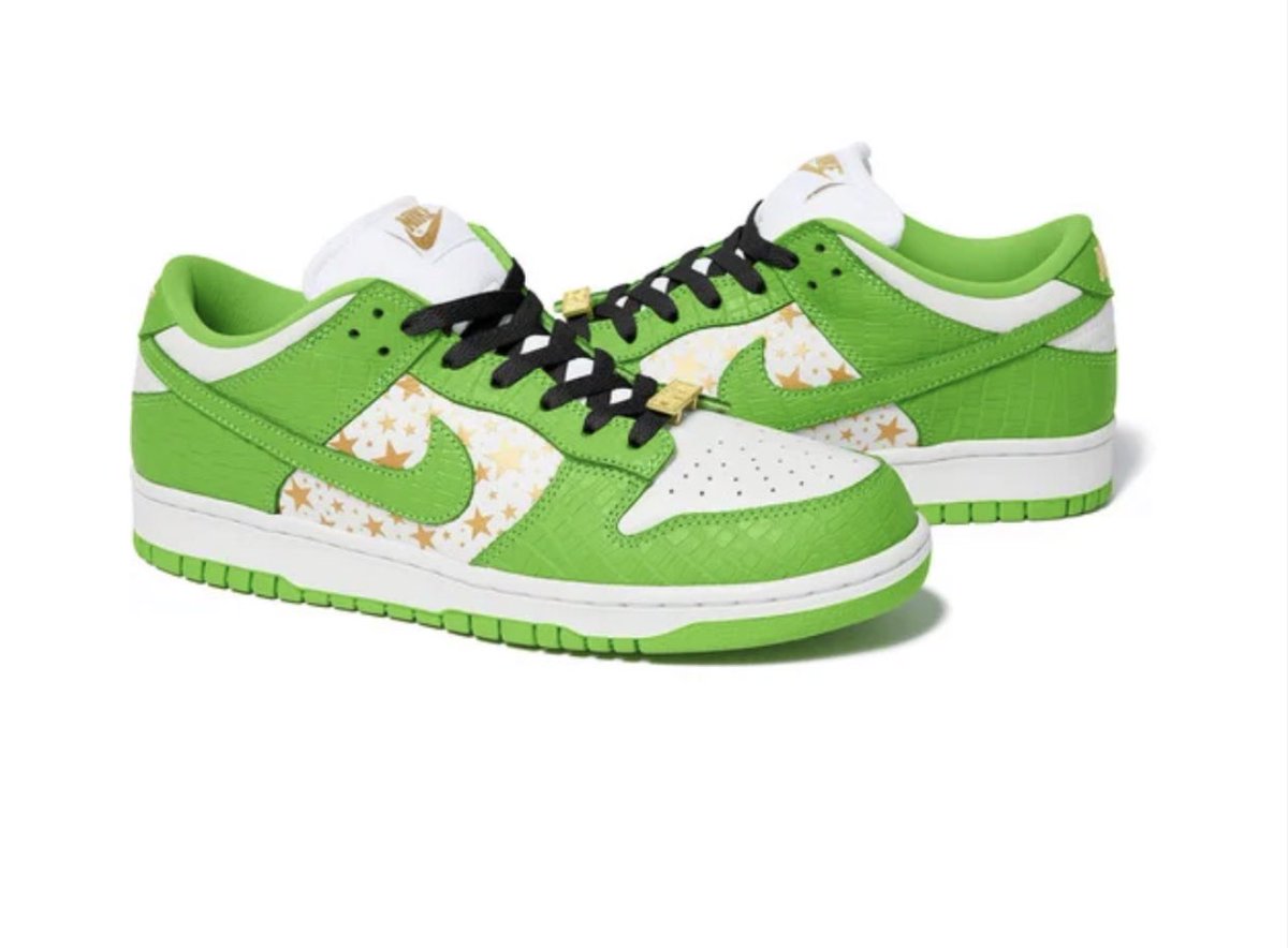 Gutted I really want these. Had it in my basket and then app crashed <a href="/supremenewyork/">Supreme®</a> #supremedunklow release more pairs please 🙏🏾