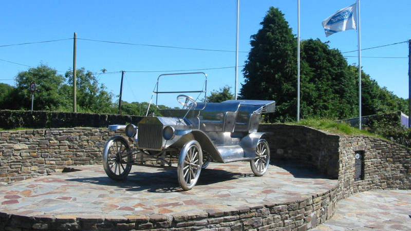 This morning I noticed the report from the SMMT and it confirmed my suspicions that volumes are reducing we at Thormac can offer plastic injection moulding on lower volumes. #sustainability We work with products such as #Kydex, #Ultem, #Lexan, FST and a full range of plastics.