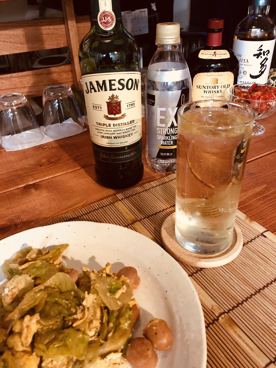 振り向けばbarがある Jin レタス炒めとジェムソンソーダ いつもはロックかストレート 初めてジェムソンソーダ飲んだけど意外と美味しいんだなぁ Jameson アイリッシュウイスキー レタス炒め つまみ ハイボール 振り向けばbarがある Jin レタス炒めとジェムソンソーダ いつもはロックかストレート 初めてジェムソンソーダ飲んだけど意外と美味しいんだなぁ Jameson アイリッシュウイスキー レタス炒め つまみ ハイボール