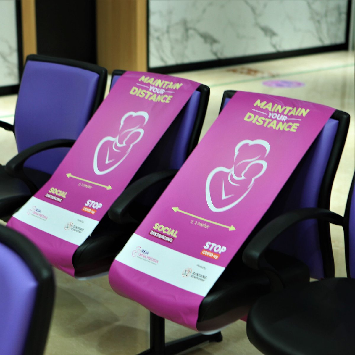 bisempurna46's tweet image. Utk memudahkan pemberian jarak antar tempat duduk, #SobatBintang bs menggunakan sticker bangku seperti ini. Selain terlihat lbh proporsional, tentunya km jg bs menaruh logo serta identitas perusahaan sbg branding.

 #CetakSticker #StickerMurah #BintangSempurna #DigitalPrinting