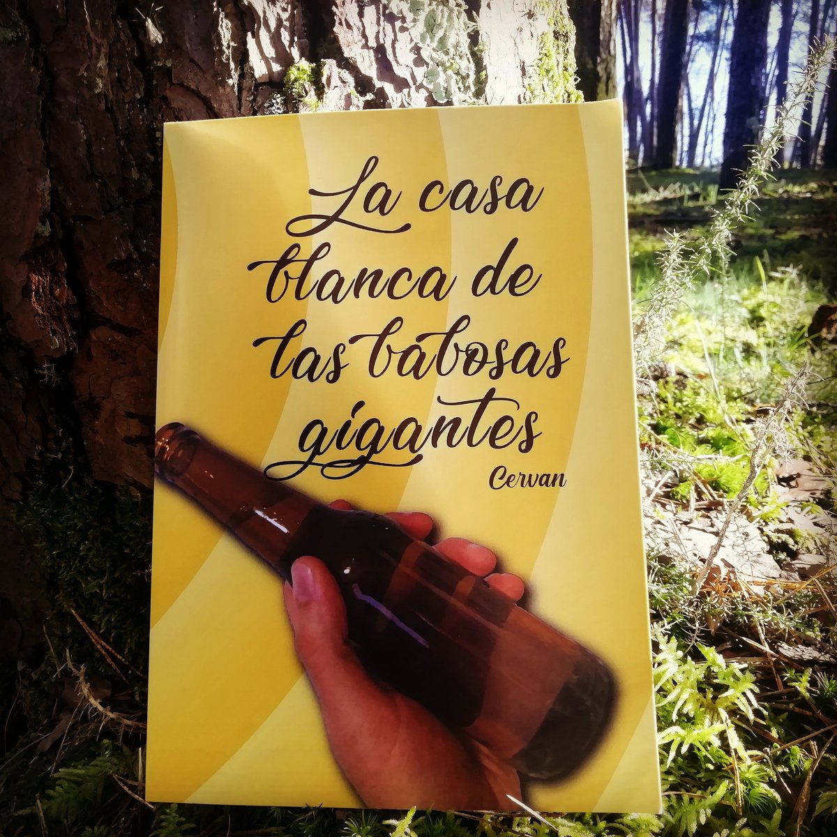 cervanmusic's tweet photo. Ya está en casa la primera versión de "La casa blanca de las babosas gigantes"
Una historia fantástica de mi autoría, muy pronto a la venta! https://t.co/aRX9Ubez1V