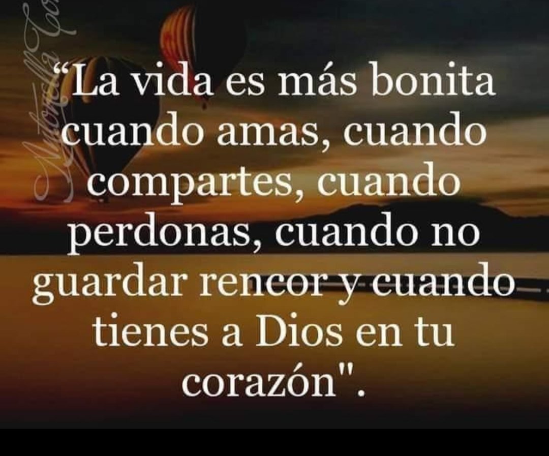 Sandy_Sioj's tweet photo. La vida es más Bonita cuando amas✔
Cuando compartes✔
Cuando perdonas✔
Cuando no guardas rencor✔
Cuando tienes a Dios en tu corazon✔
Bonita Vida sí Señor!!
🙏🏼💪❤🌞🌝
#BuenDía #FelizJueves #AmarEsParaSiempre #Compartir #Perdonar #NoGuardarRencor #DiosTeAma #DiosEnTi https://t.co/fHtGBruC5O