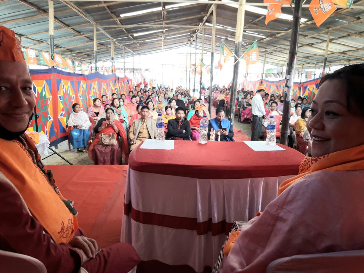 thbasantasingh's tweet image. Attended #Bjpnambolmandal Mahila meeting with State Pres @STikendraBJP Mahila Pres @LoteekaLeima n reiterated the need to strengthen #bjp at #boothlevel n #Mahilavoters to achieve target of #40 plus seats in #manipur2022assemblyelections @JPNadda @blsanthosh @sambitswaraj