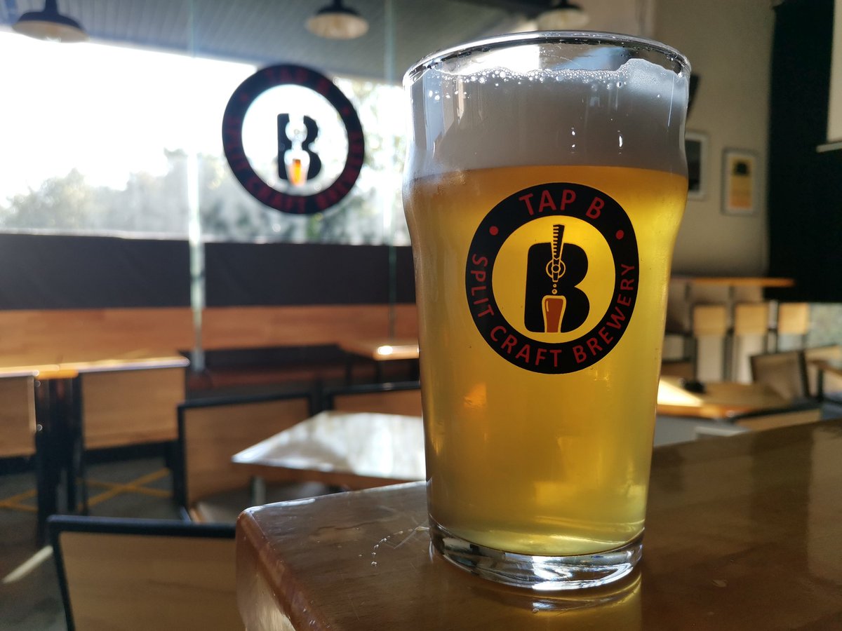 TapbSplit's tweet photo. Otvaramo danas našu mini terasu TapB Brewpuba od 17h. Radno vrijeme će biti svaki dan od 14h do 22h. Vidimo se, svratite na vaše omiljeno pivo već danas od 17h.
#tapb #tapbpub #tapbsplit #tapbcraft #splitbeer #splitcraft #beersplit #trapula #mirakul #walterwhite #drinklocalbeer https://t.co/P2Jv6tBYOc