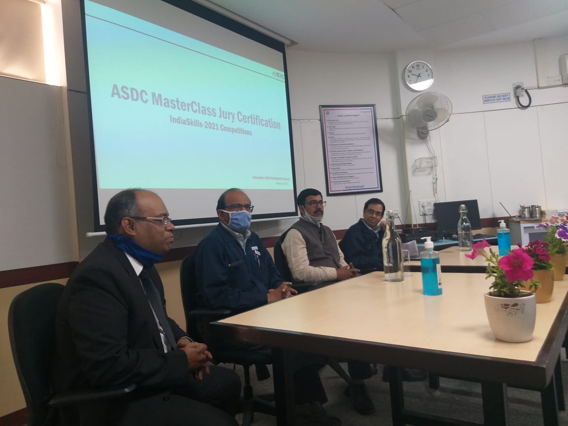 SkillsASDC's tweet photo. ASDC along with @Maruti_Corp organized a Master-Class Jury Certification Program in Autobody Repair skill at Maruti Suzuki Training Academy, Gurugram on 4th-5th March’21, conducted by #WorldSkills Chief Expert, Mr. Dhaval Rajput.

#SkillingIndia #Skilling https://t.co/Ns231okvsY