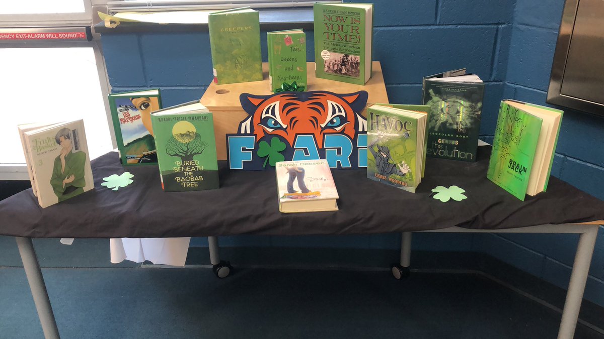 whitshuff (@shufflerwhitney) on Twitter photo Hey 🐯! Saint Patrick’s Day is right around the corner ...don’t forget your green! 🍀 #FOARDstrong <a href="/FTFtigers/">Fred T. Foard HS</a> Hey 🐯! Saint Patrick’s Day is right around the corner ...don’t forget your green! 🍀 #FOARDstrong <a href="/FTFtigers/">Fred T. Foard HS</a>