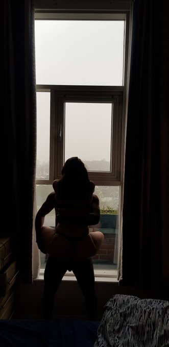2 pic. Get ready to flick your beans and stroke your johnsons...New content coming soon from your favourite