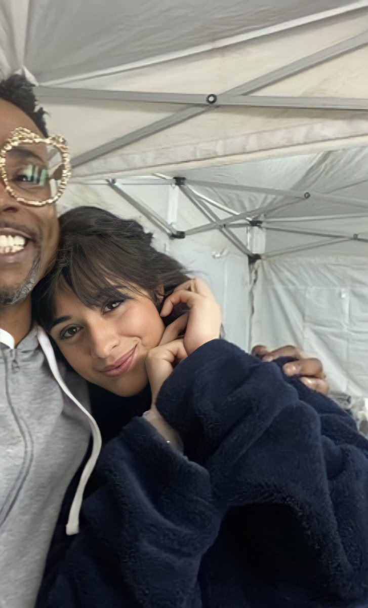 tinymilas's tweet image. i just think that harry styles and camila cabello: #harrystyles #CamilaCabello