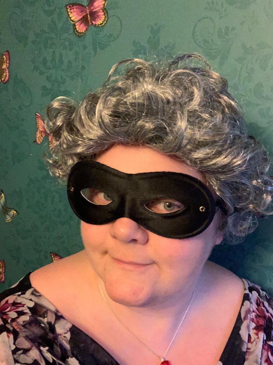 MoretonEnglish tweet media