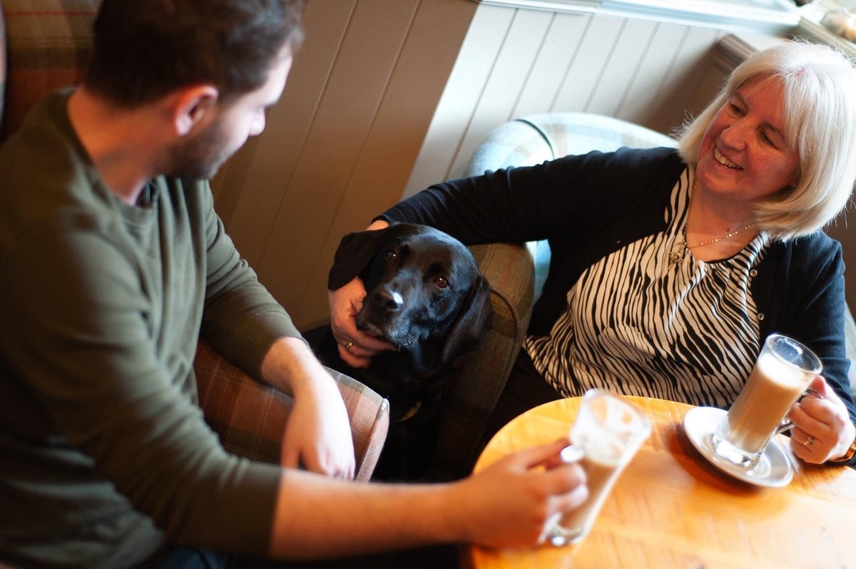 It's almost time to 𝗰𝗲𝗹𝗲𝗯𝗿𝗮𝘁𝗲 𝘆𝗼𝘂𝗿 𝗺𝘂𝗺! ✨
And with the reopening of our inns so close now, the perfect gift this Mother's Day is one of our fantastic gift vouchers 🎁
Get yours today to ensure it's delivered in time - buff.ly/2Lnwje6