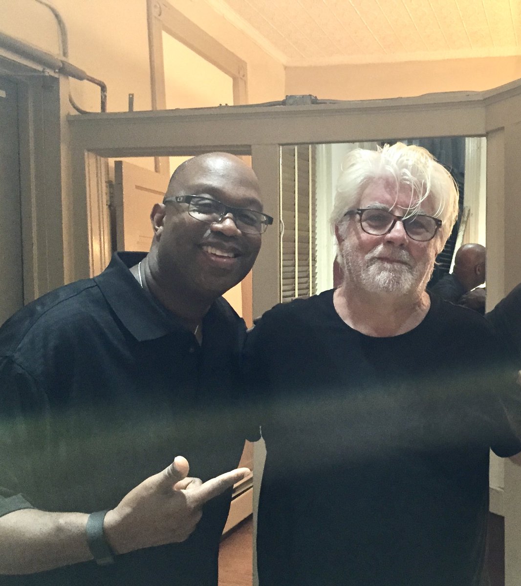 #TBT A pleasure to meet the incredible Pop/R&B singer #MichaelMcDonald after his show. #MinuteByMinute #IKeepForgetting