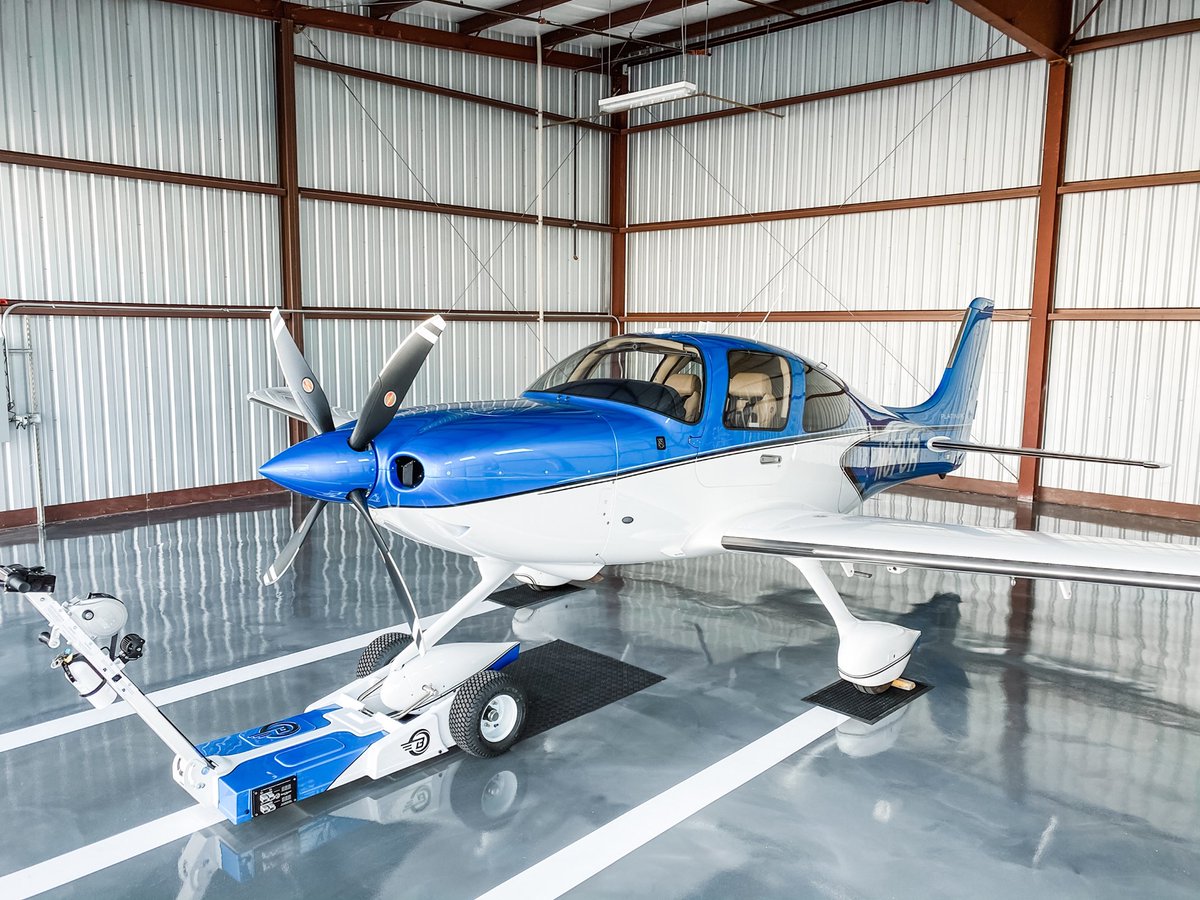 LATICRETE's tweet photo. It's simply gorgeous...the plane & the hangar floor!
Love that SPARTACOTE® resinous flooring!
Details:
SPARTACOTE Metallic Epoxy w/XPL topcoat
Mesa/Phoenix Airport
MVP Installer: Bruce Walter and his team at East Valley Floor Coatings
#laticrete #spartacote https://t.co/mzCUIjYKmk