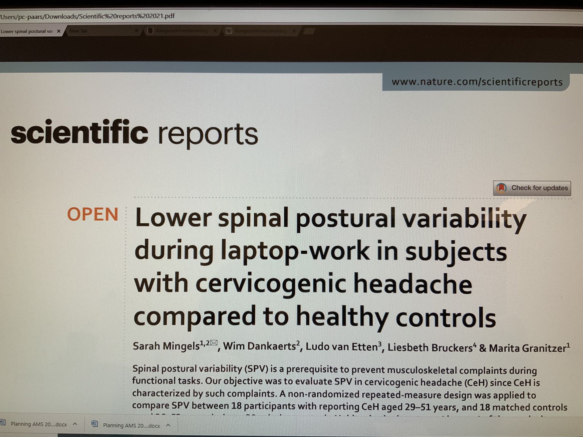 Lower spinal postural variability during laptop-work in subjects with  cervicogenic headache compared to healthy controls