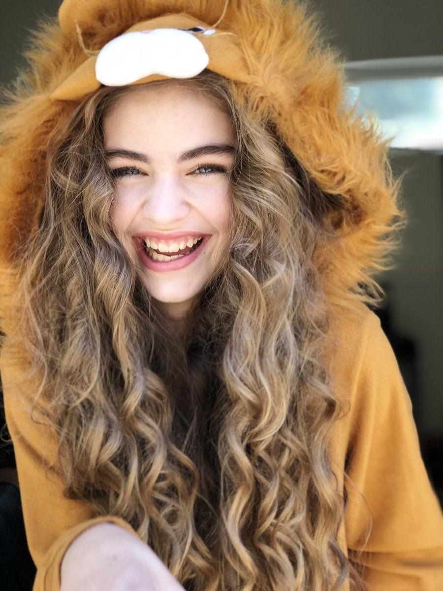 MorganFS_HR's tweet image. ==================================
     🦁 Morgan Forsythia Slughorn 🦁
==================================