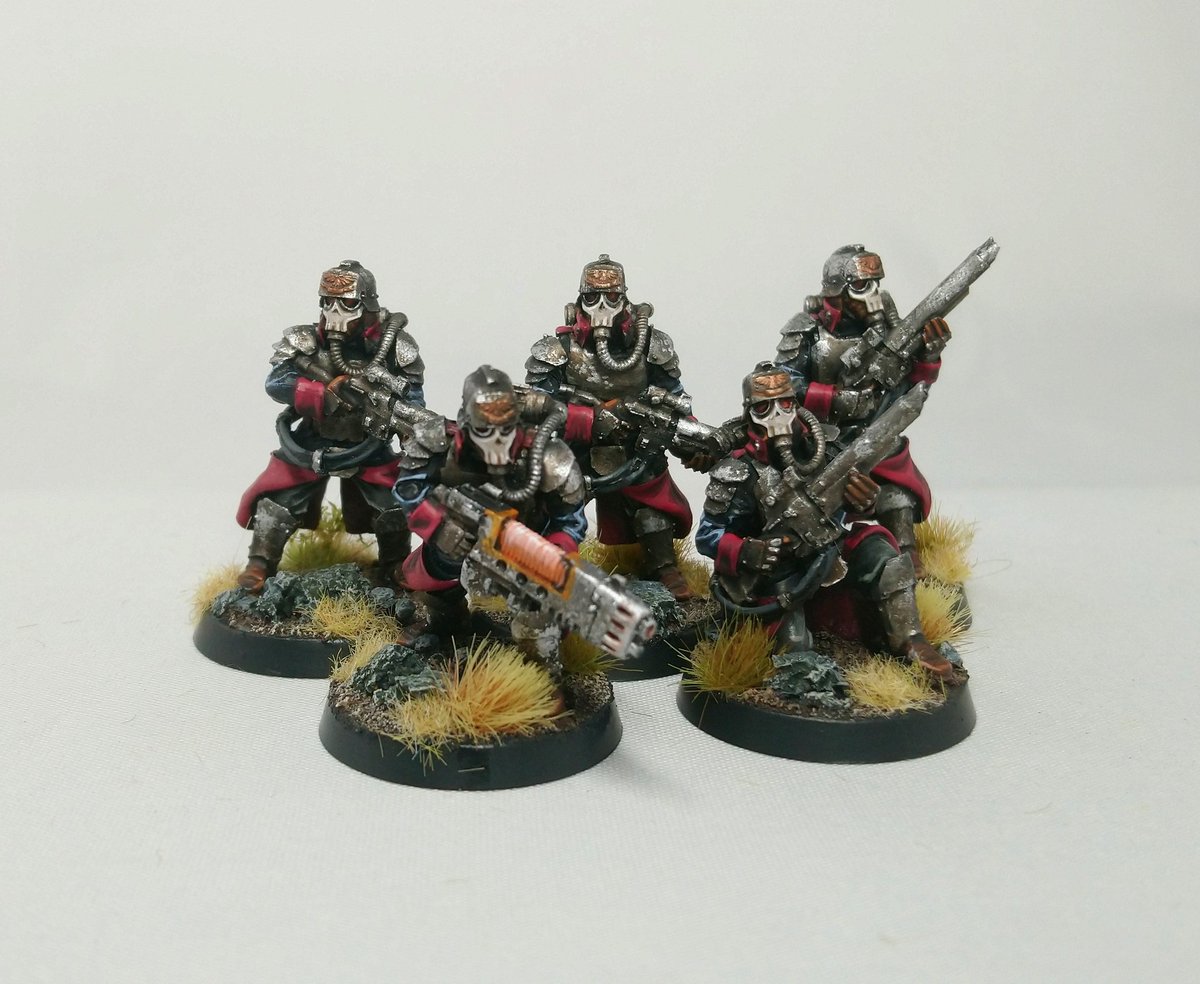 army_painter's tweet photo. The black clad veterans of the DKoK army. Hellshot and plasma! Surprisingly the easiest to put together of the lot! 

These guys are up for sale, DM me if your tempted.

#deathkorpsofkrieg #WarhammerCommunity #warhammer40k #astramilitarum #imperialguard #forgeworld https://t.co/KE9gX0v3o8