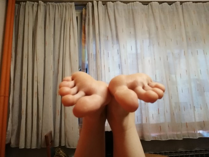 #footfetish #feet #footfetishnation #toes #foot #soles #footfetishcommunity #feetporn #prettyfeet #feetworship<a href="/tag/footfetish"class="tags">#footfetish</a><a href="/tag/feet"class="tags">#feet</a><a href="/tag/footfetishnation"class="tags">#footfetishnation</a><a href="/tag/toes"class="tags">#toes</a><a href="/tag/foot"class="tags">#foot</a><a href="/tag/barefoot"class="tags"><span>#barefoot</span></a><a href="/tag/feetlovers"class="tags"><span>#feetlovers</span></a><a href="/tag/prettyfeet"class="tags"><span>#prettyfeet</span></a><a href="/tag/barefeet"class="tags"><span>#barefeet</span></a><a href="/tag/sexyfeet"class="tags"><span>#sexyfeet</span></a>