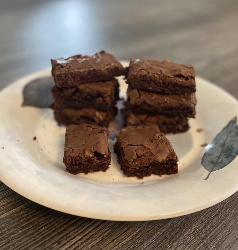 Mrs J set a starter, main or dessert challenge to 9A2 and 9B2. Amber has well and truly met that challenge with these beautiful brownies. Yum!🍫