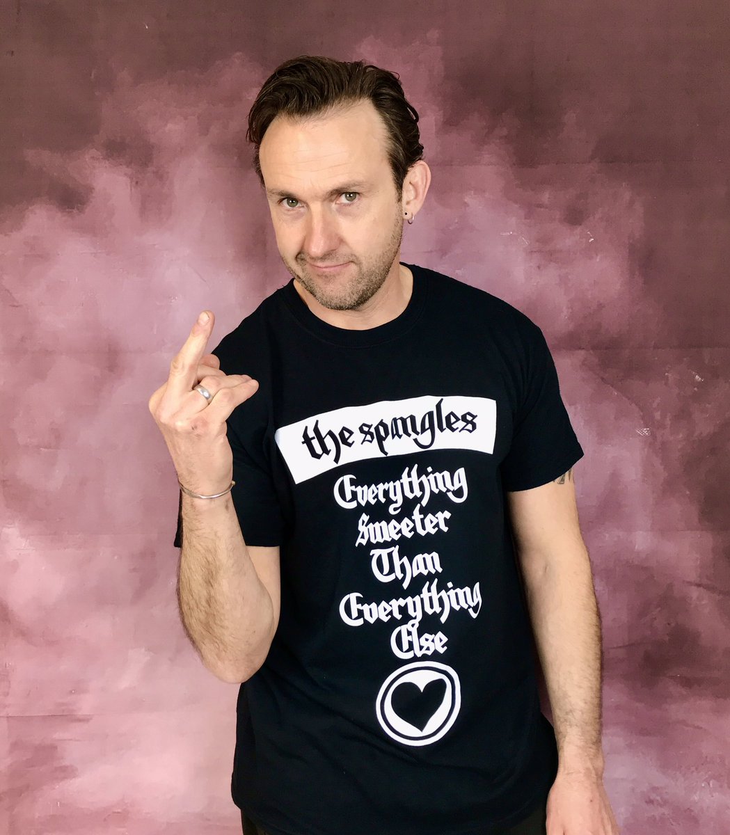 matbarron42's tweet image. Feeling smart as a carrot in my new @SpanglesThe merch, thanks to: @GinnaRhodes @Polly_Phluid @benmarsdenmusic @madamcharlie get yours now peeps