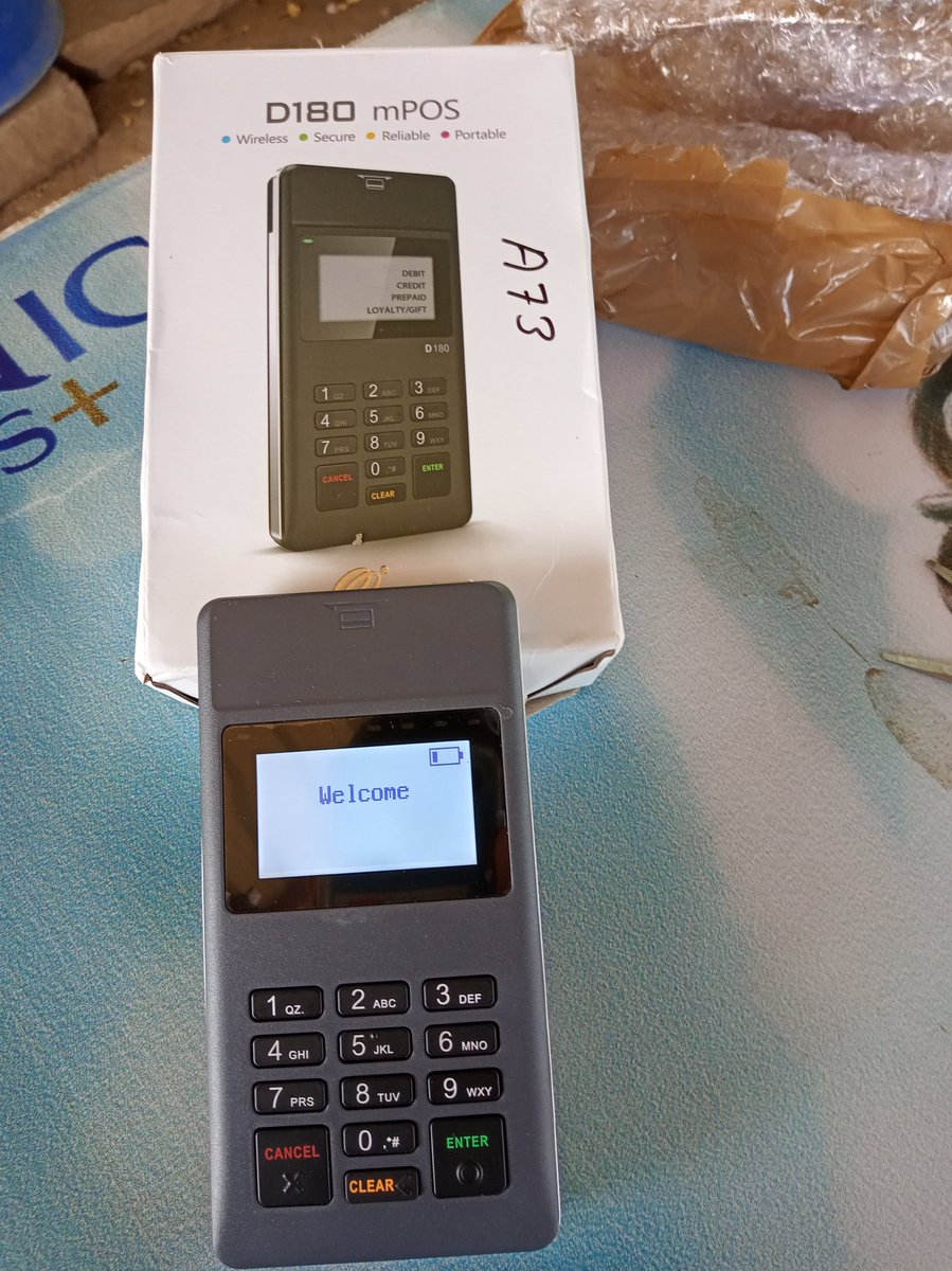 VikramS28345000's tweet photo. State-Rajasthan 
🌹🌹आज सीएससी से Digipay micro ATM मशीन आ गई l अब ग्रामवासियों को गांव में Atm card से पेमेंट निकालने की सुविधा मिलेगी l #digipaymicroatm @dintya15 @Varsha82251781 @arunlodhi108 @NeelamRai_CSC @csc_rajasthan @wifichoupal @OdishaSpv @academy_csc @ashi_apple https://t.co/76lLZzZHUH