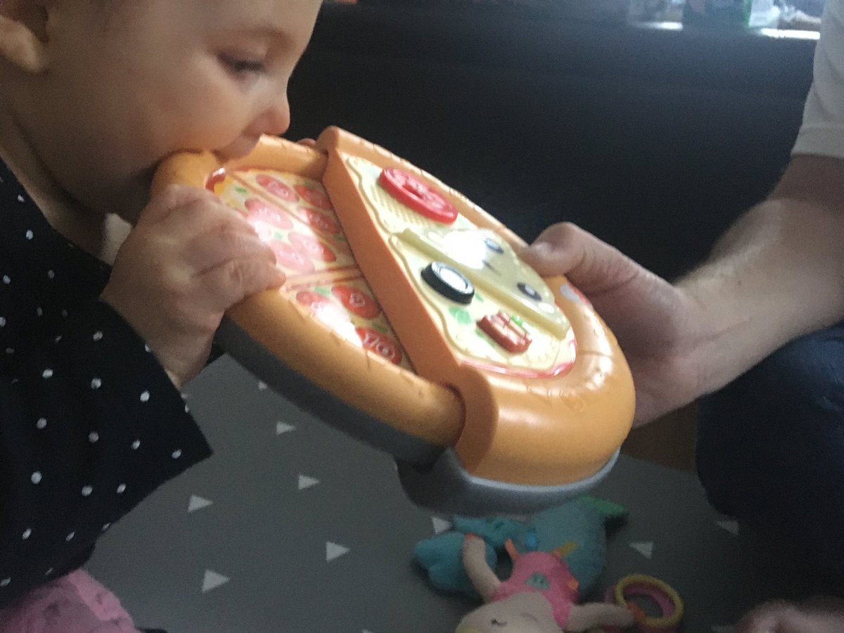 BLKFS's tweet image. My granddaughter, Alice at 6 months loving her pizza! #livekellyryan