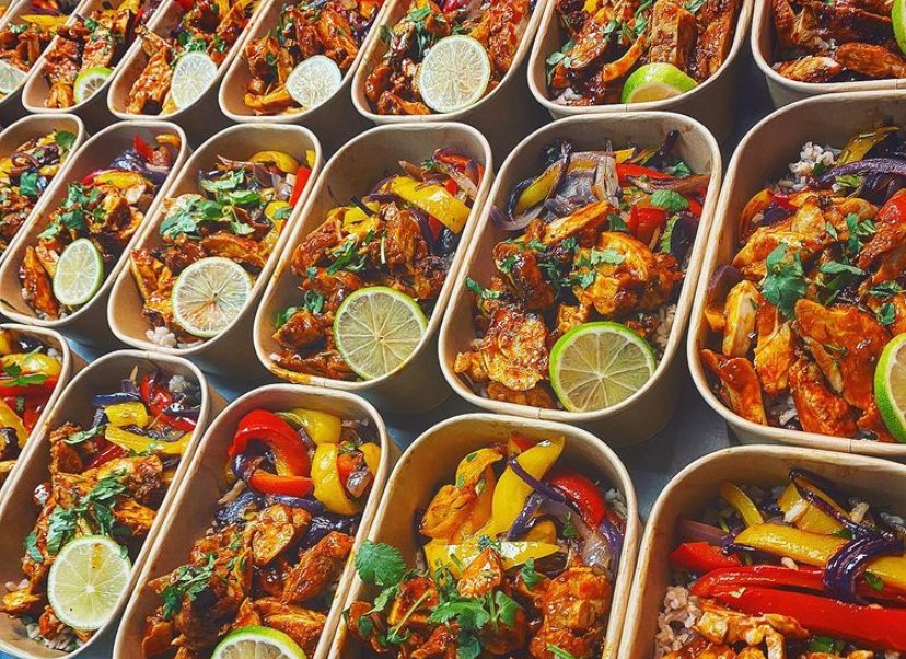 ByChefJen's tweet image. Fancy a break from cooking?
I’ve been cooking and delivering a selection of delicious, healthy meals every week since the first lockdown!
Take a peek at this week's menu and let me give you a break from cooking.
bychefjen.co.uk/collections
#londonfood #londonmeals #londonchef