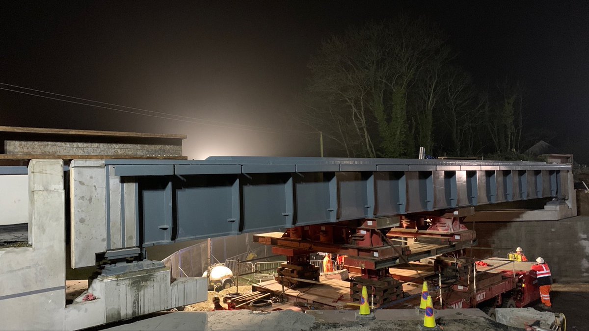 networkrailwest's tweet photo. 🌉 The new bridge at Trewoon near St Austell is in place. 

🛤 We are now laying the sleepers, rail and stone back down ready to open the railway at the weekend. 

🙏Thanks to all the villagers in Trewoon for bearing with us while we undertake this essential work. https://t.co/sd23HcB7iq