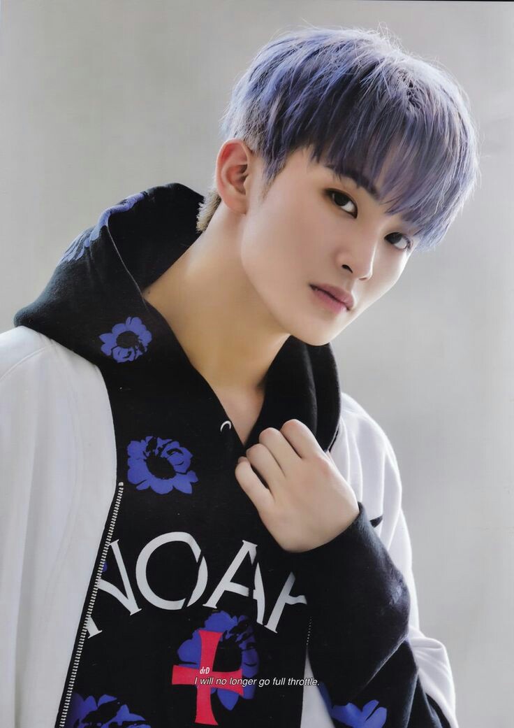 llmnts's tweet photo. @sequence_ent 1. lee minhyung
2. mark
3. 02.08.1999 ;; 21 y.o
4. nct ;; superm
5. rap https://t.co/kCEr1Up3to