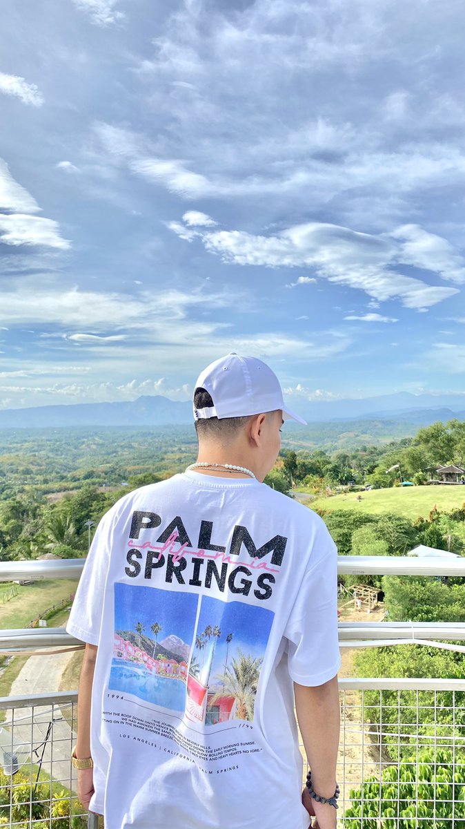 checkjeson's tweet photo. Wearing TOPMAN White Palm Printed T-Shirt! #Topmanph @topman @TopmanPH ๐ค๐ด ๐ท(c) ags https://t.co/9cIgNqC7gC