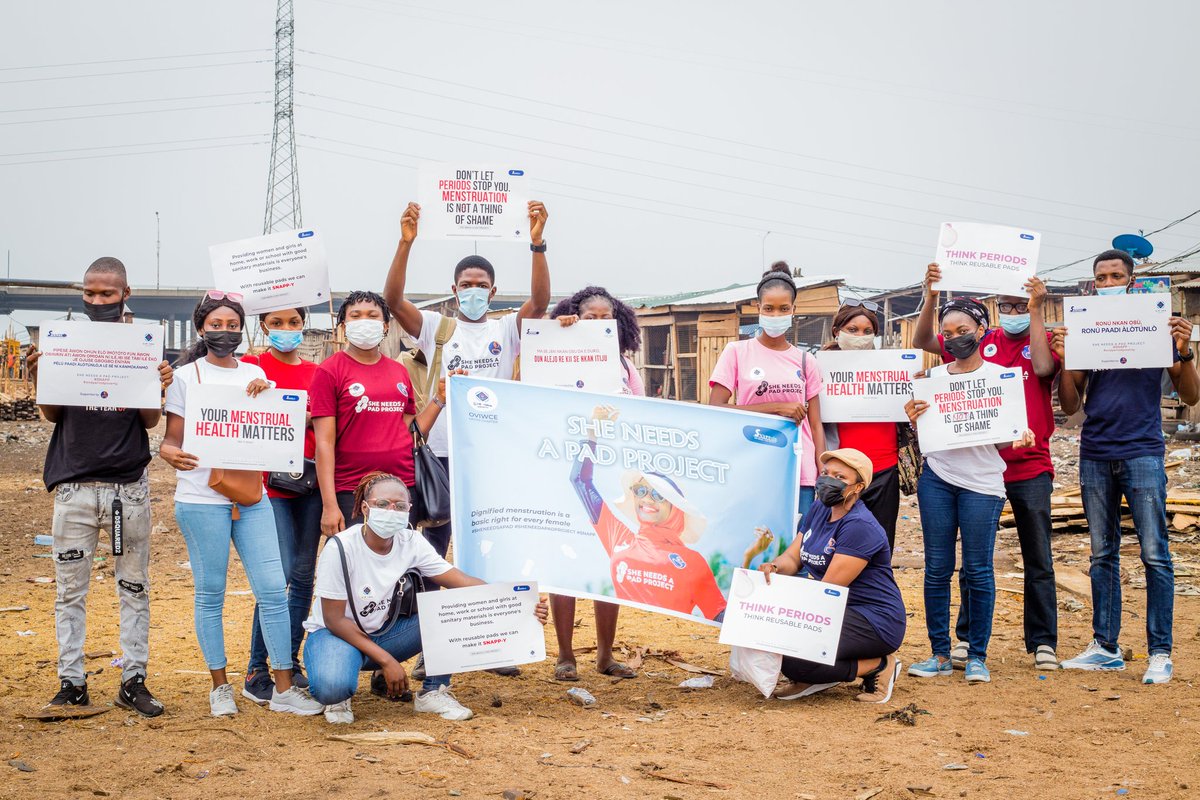 mehyorh's tweet photo. It's not too late for a throwback 😜

Last saturday at Ebutte meta for OVIWCE @OVIWCE SNAPP advocacy... 
Every girl child deserves a dignified menstruation. Support us as we tackle period poverty....
#SheNeedsAPadProject #SNAPP https://t.co/hIXL23tBIQ