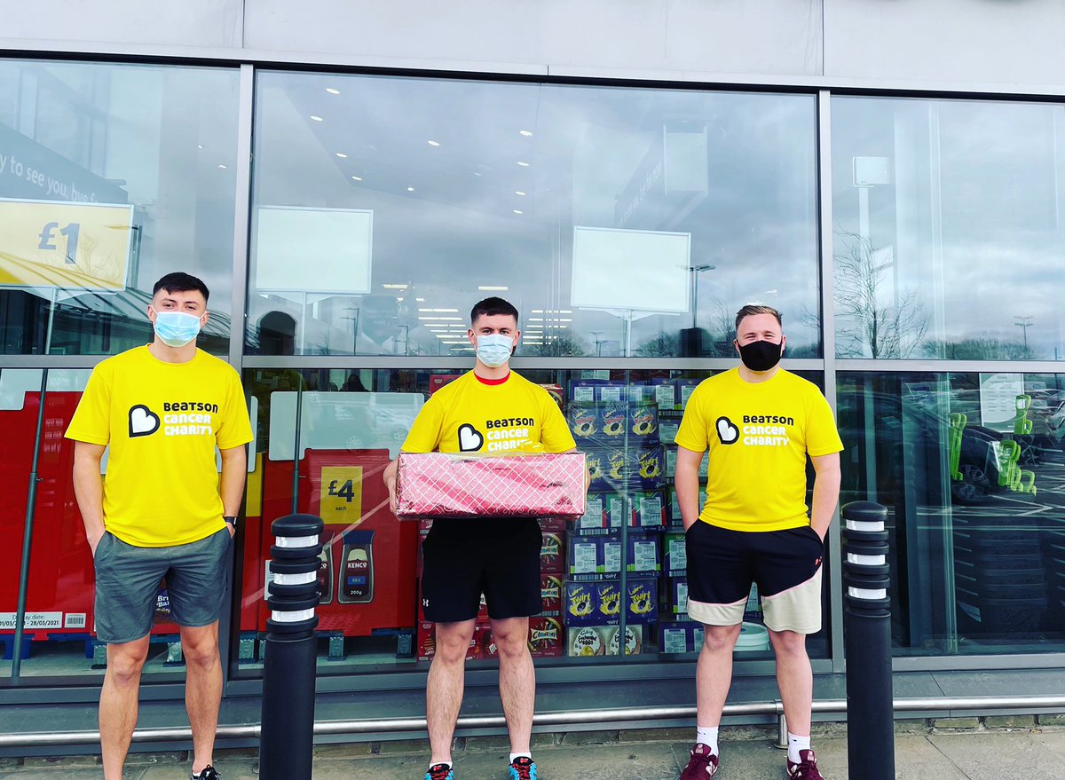 jackgorman10's tweet photo. Tonight me and the boys are starting our 4X4X48 challenge Running 4 miles every 4 hours for 48 hours for @Beatson_Charity thanks to @Morrisons for donating this hamper to keep us going , if you want to donate click on the link below https://t.co/qCeys8KleT https://t.co/QFcUViH0s9