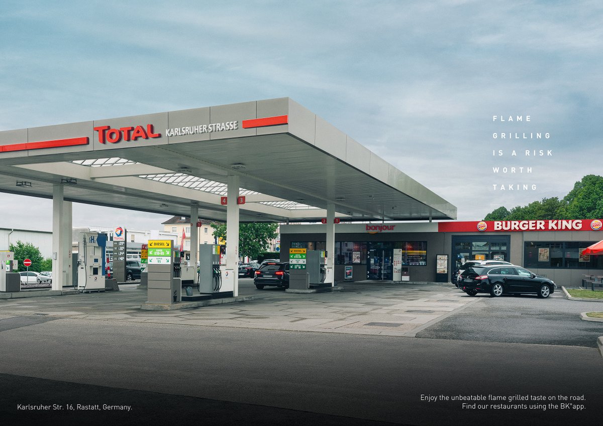 fer_machado123's tweet photo. Love this 2020 out of home/ print campaign from #BurgerKing Spain (by David Madrid). #Marketing #Advertising #Creativity https://t.co/pE7pQzmhay