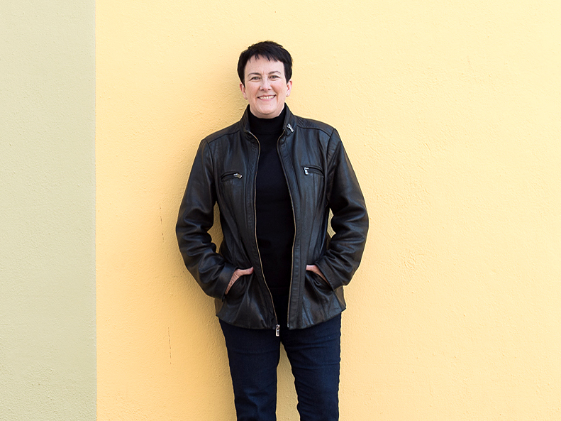 Women composers take the spotlight his month on the playlist, beginning with the compelling and beautiful music of Jennifer Higdon, including Blue Cathedral, the viola concerto, a piano trio and a song for solo trumpet.  npr.org/2019/06/20/526…