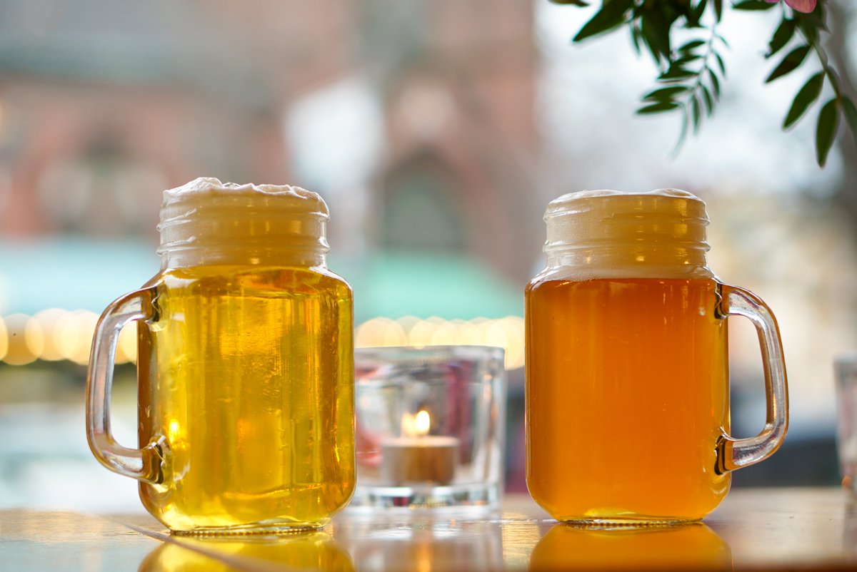 Ab sofort wieder #Bier vom Fass! Wir sind für euch da von 12-20 Uhr oder länger. 🍻 #Akazienkiez #Schoeneberg