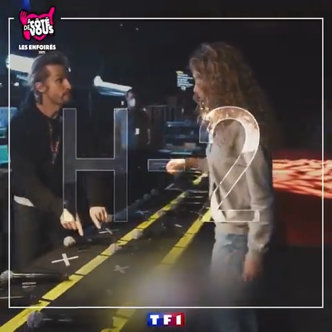 H-2 avant le spectacle des #Enfoires2021 🔥
Vous êtes prêts pour le SHOW ?
⏰ RDV dès 21:05 ! https://t.co/Faa51bKiVM