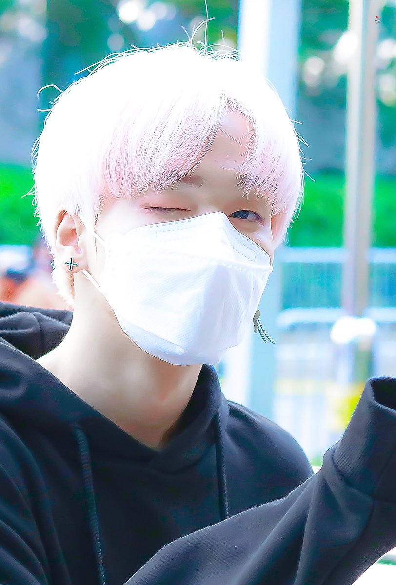 ME_U_ONF's tweet photo. 191101 

윙크요정인데,,🤧

#Ü토 #U #YUTO #水口裕斗 #유 #유토 #ONF #ONOFF #온앤오프  @WM_ONOFF https://t.co/xcTjNItCFv