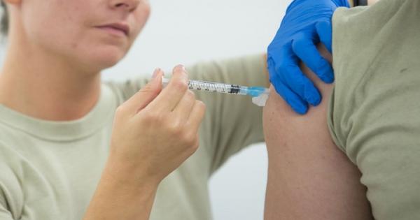 Pearse Doherty criticises Government over 'shambolic' vaccine rollout programme